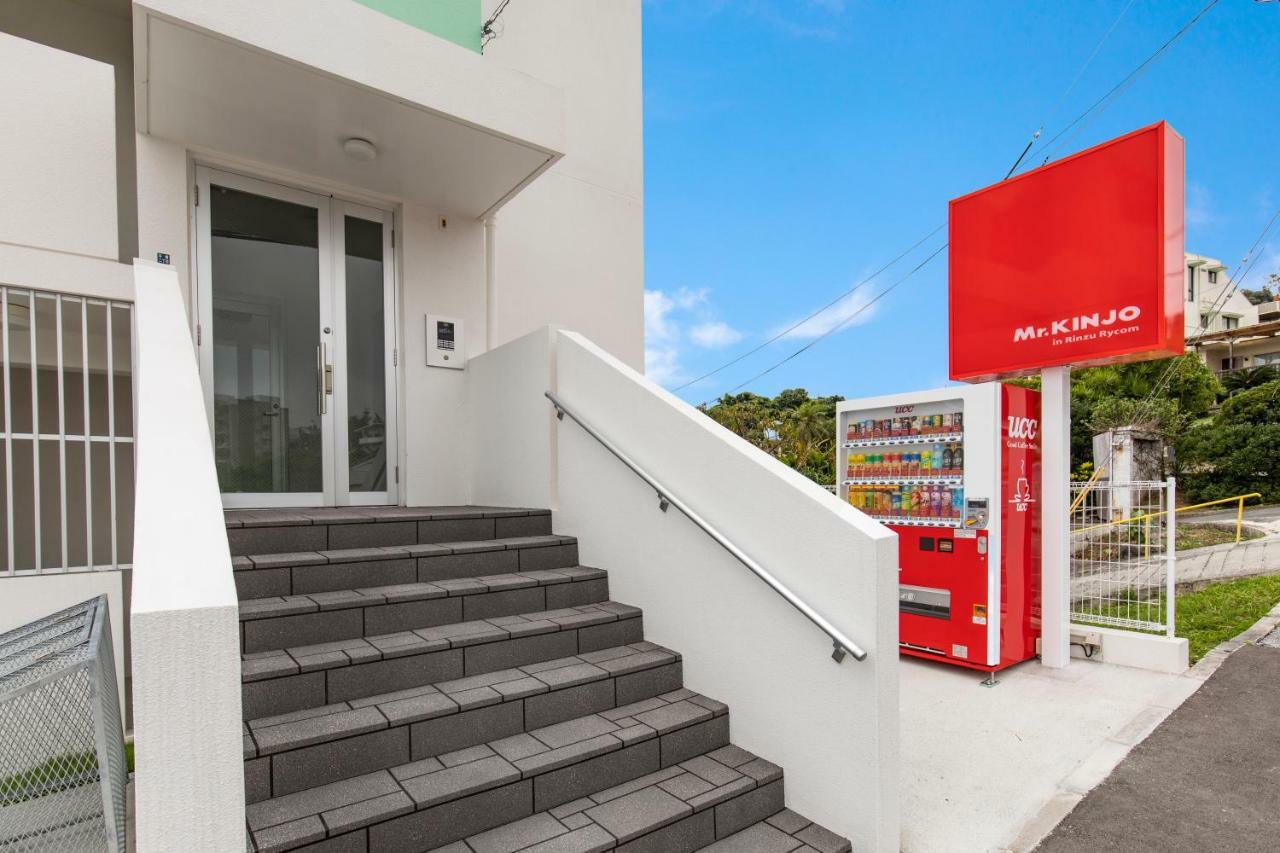 Mr.Kinjo Inn Rinzu Rycom Okinawa Eksteriør bilde